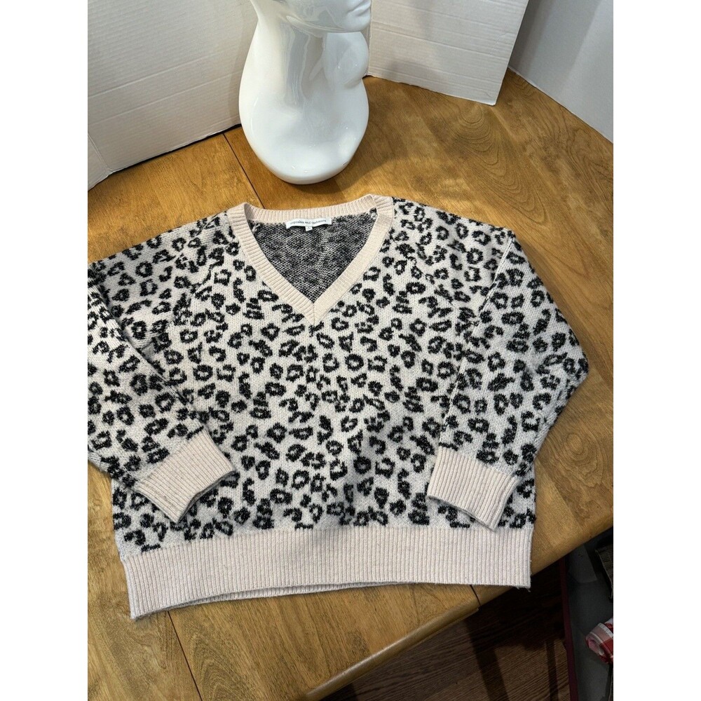 Monroe Animal Print Sweater by Cupcakes and Cashmere Womens Sz L Pale Pink  READ